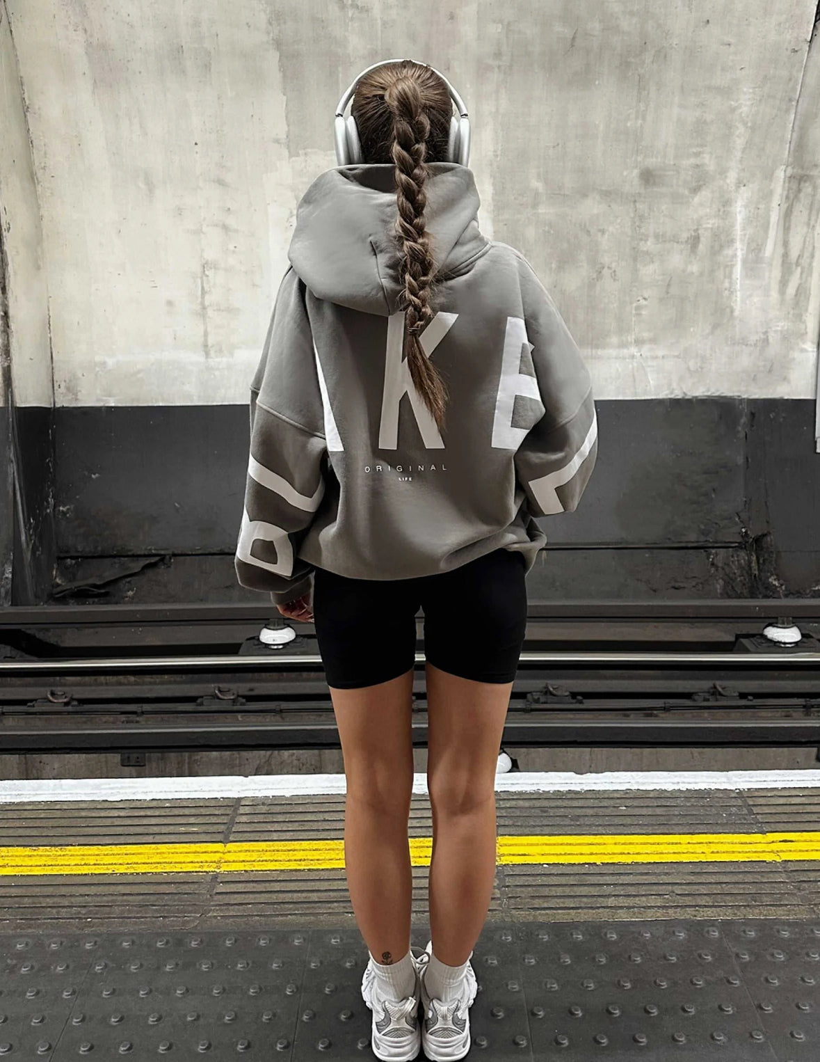 Isabel oversized hoodie - safari green