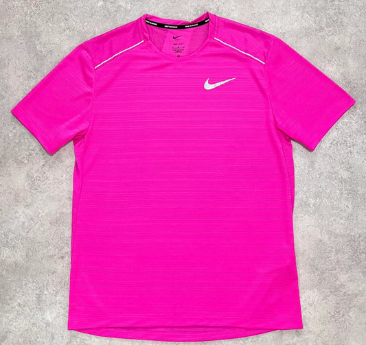 Nike hyper pink miler